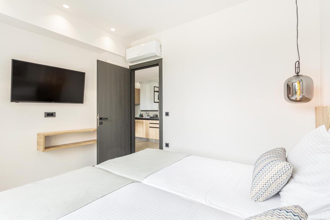 Twins Apartment